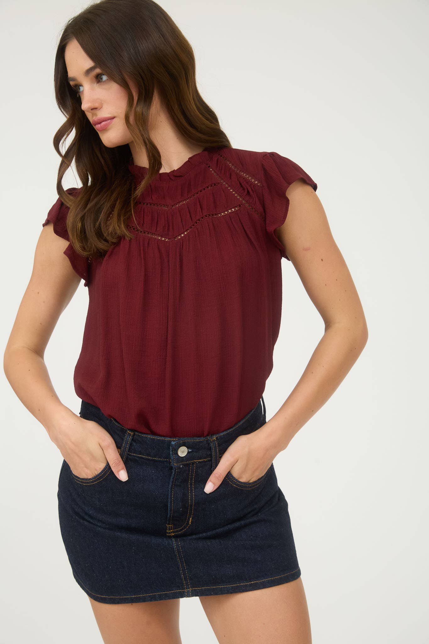 Lace Trim Ruffled Short Sleeves Blouse