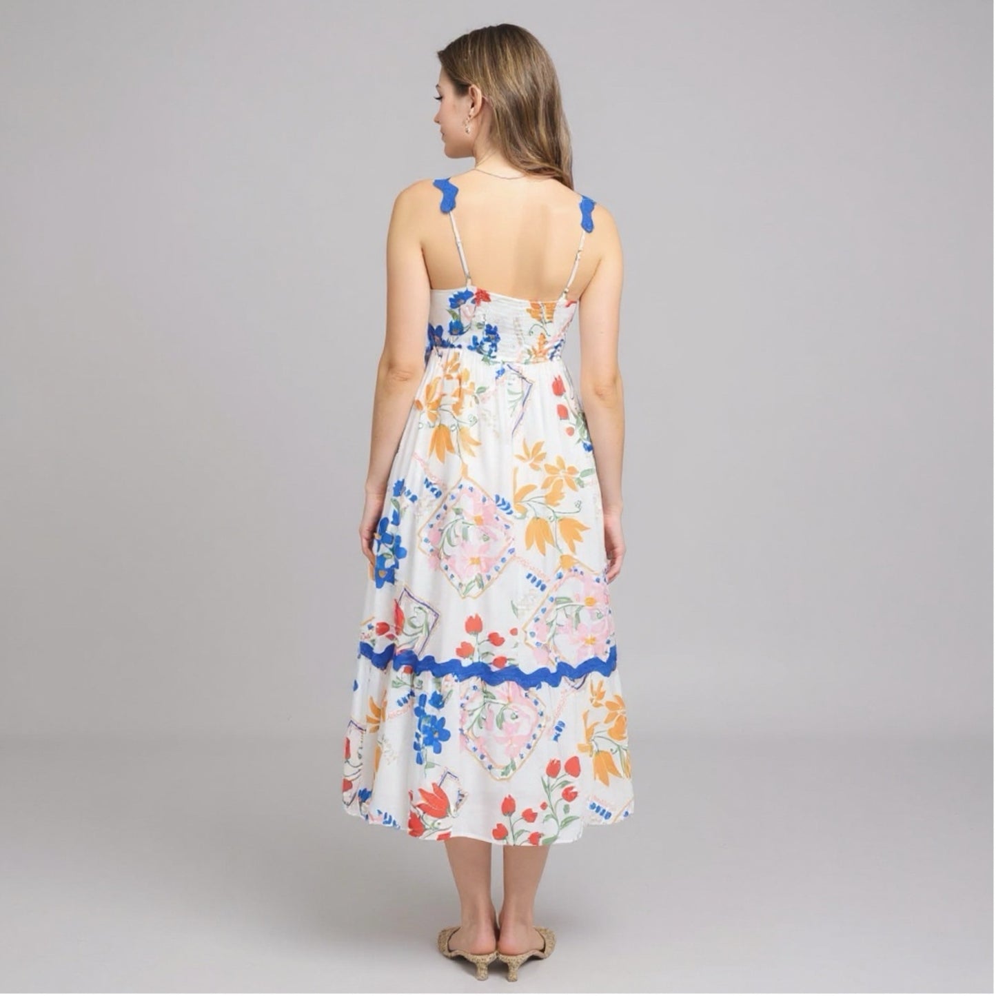 Floral Pattern Wavy Details Sleeveless Midi Dress