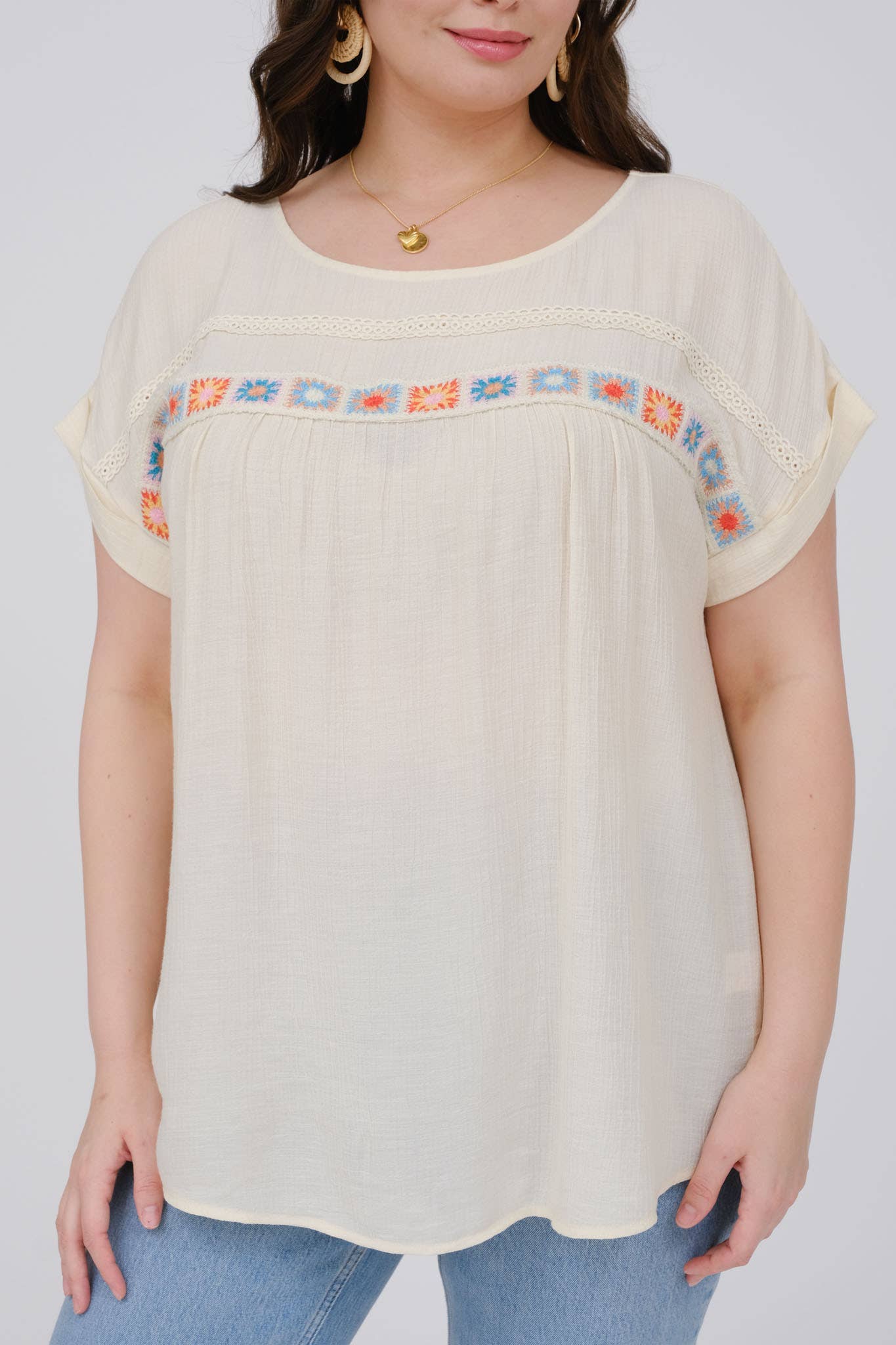 Off White Crochet Details Short Sleeve Top