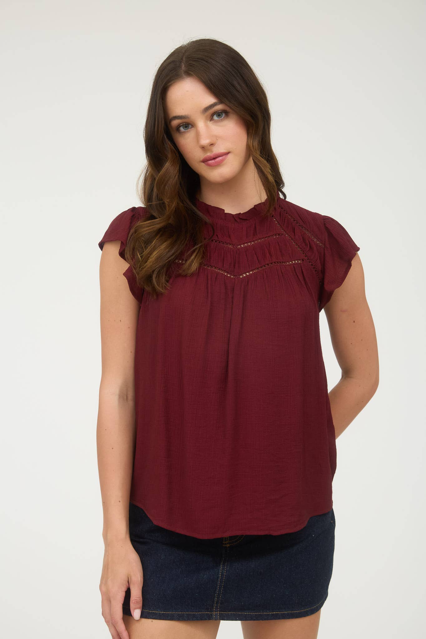 Lace Trim Ruffled Short Sleeves Blouse
