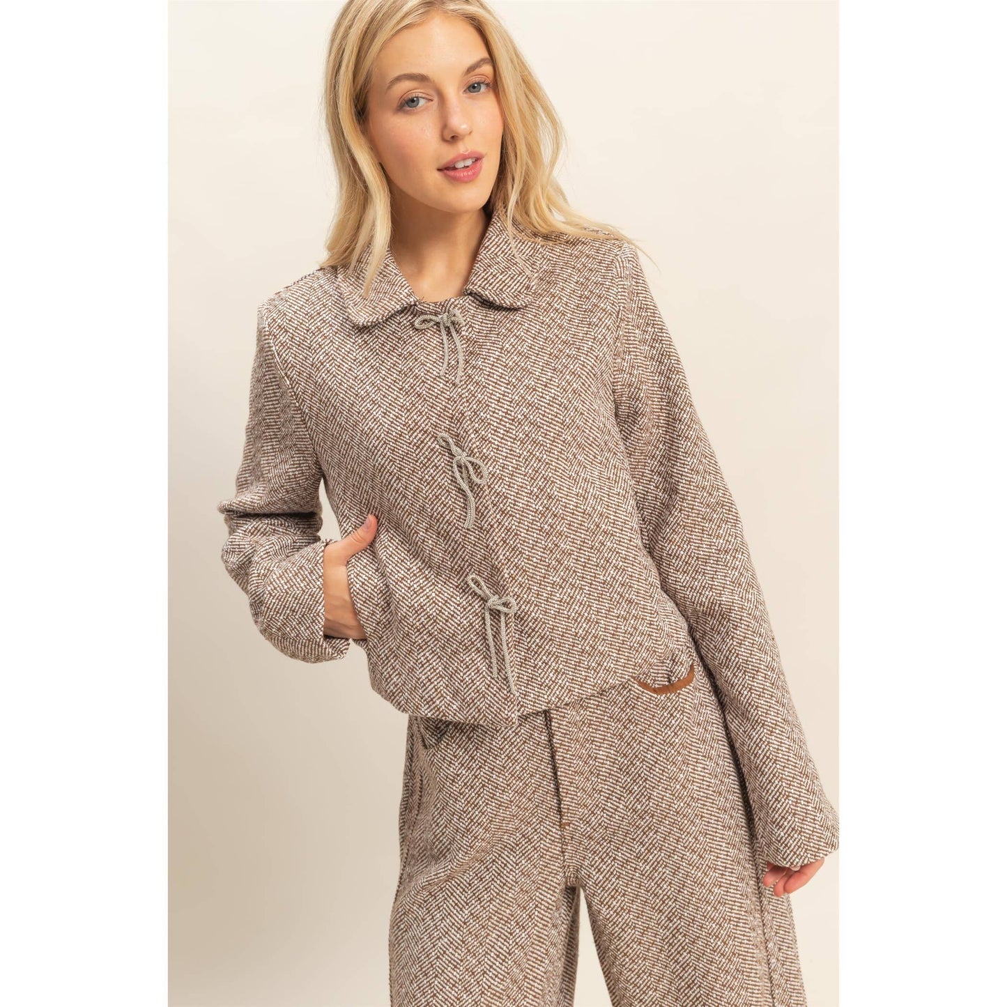 Sparkly Bow Detailed Tweed Crop Jacket